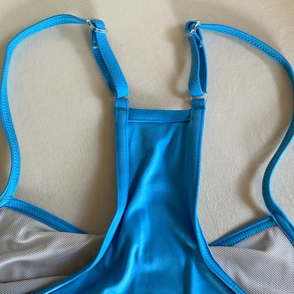 LOUIS GARNEAU sleeveless active (cycling) top, built in shelf bra, women’s SMALL - Picture 6 of 9